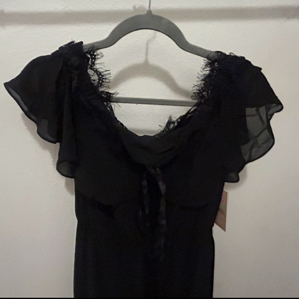 NWT NANETTE LEPORE Modern Glam Black Ruffle Off The Shoulder Maxi Dress - Picture 2 of 11